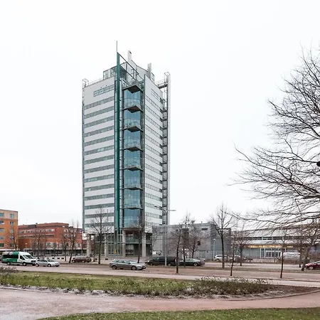 Huoneisto Sleepwell Itaekeskus, Close To Metro Helsinki